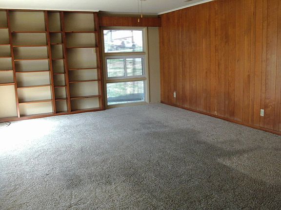 5th image of 2606 S 28th St