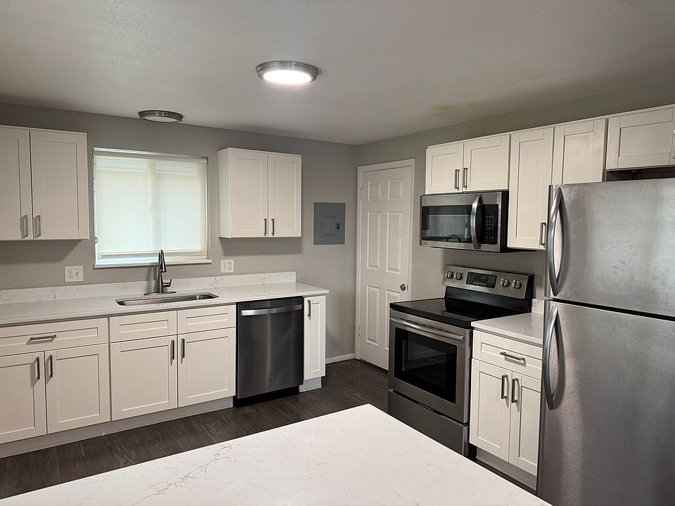 1st image of 11038 E 4th Way #A