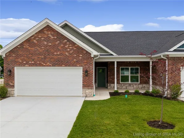 3218 Asher Way #121, Jeffersonville, IN 47130