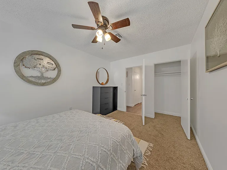 1702 N Decatur Blvd #3 — Photo 14