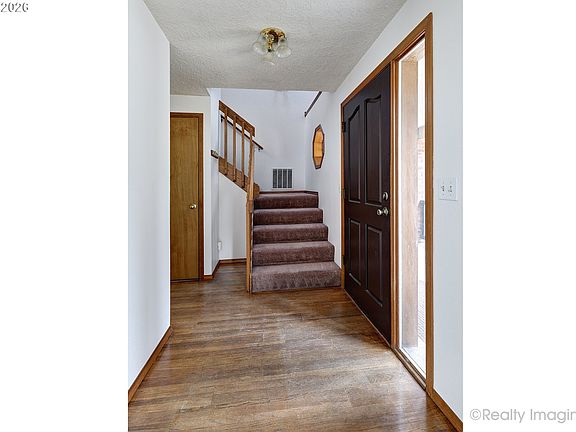 3rd image of 4017 NE 157th Ave