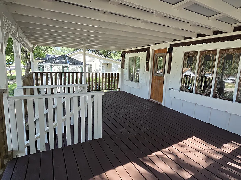 300 Kegley St — Photo 3