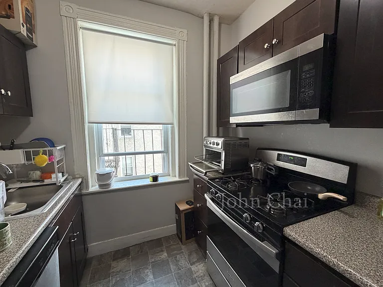 103 Gordon St #10 — Photo 3