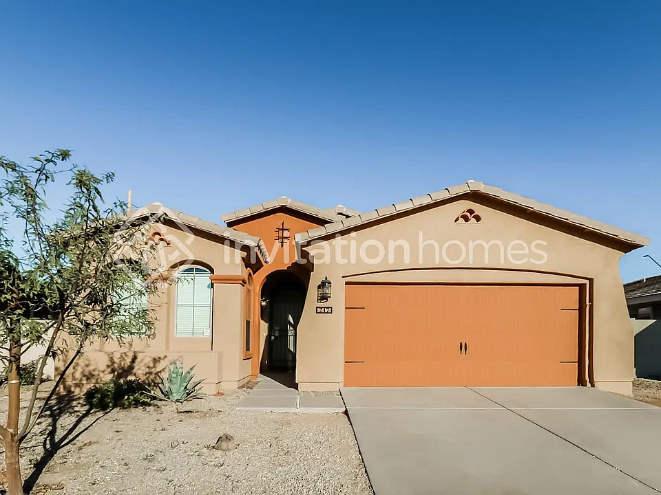217 N 107th Dr