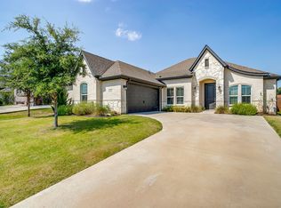 1032 Legacy Oaks, Joshua, TX 76058