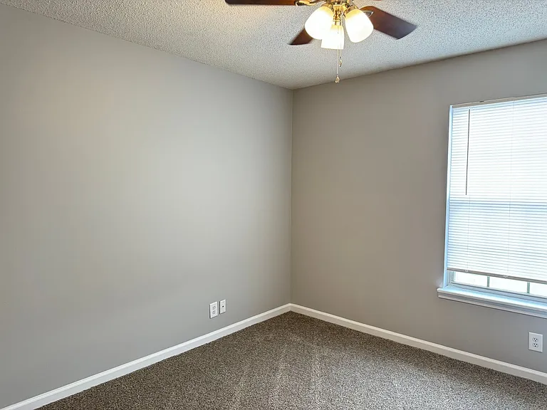2453 W Wilson Rd #6 — Photo 19