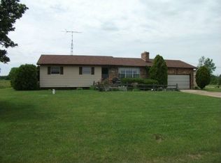 1737 N Ruess Rd, Owosso, MI 48867