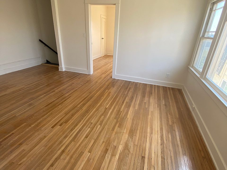 2nd image of 3852 Prospect Ave APT B