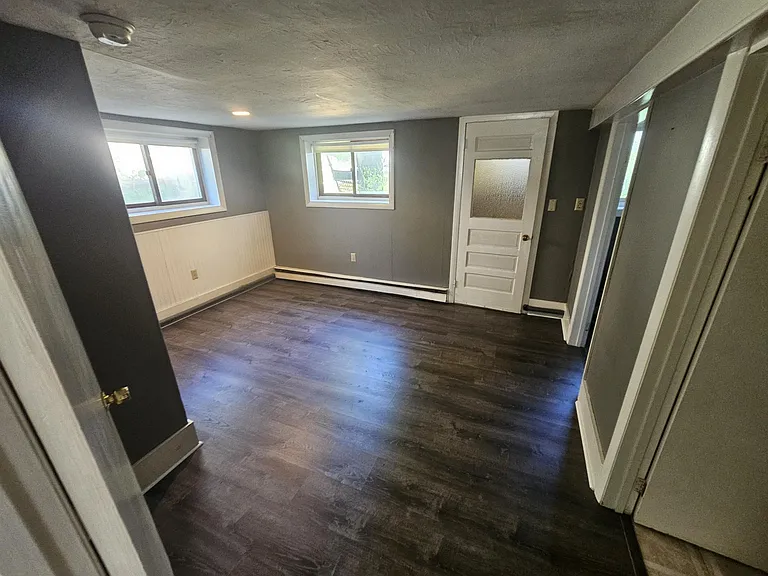 17 Bridge St #4 — Photo 8
