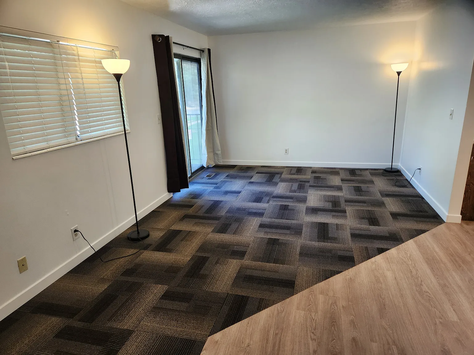 2 bed, 820 sqft, $1,175 — Photo 2