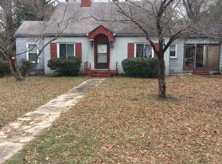 104 N 6th St, Warner Robins, GA 31093