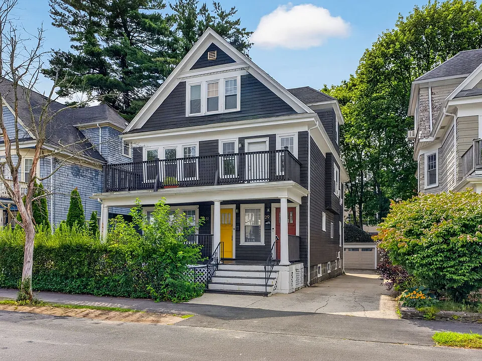 31 Belvoir Rd #31