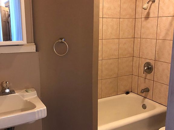 3rd image of 2905-2907 7th Ave #2905