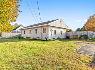 42 Stevenson Rd, Kittery, ME 03904