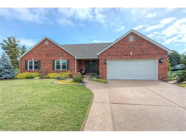 441 Muirfield Dr photo 1