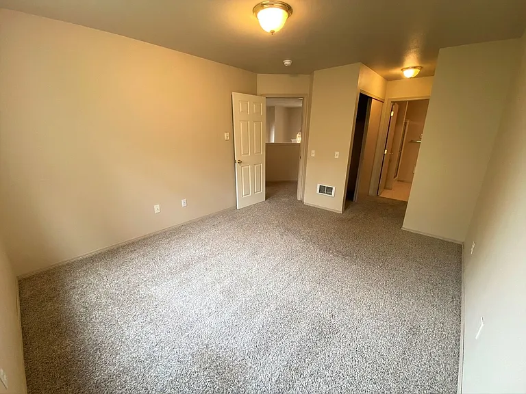 406 E Helena Ave. — Photo 15
