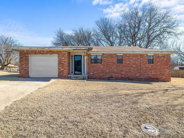 430 N 8th Ave, Purcell, OK 73080