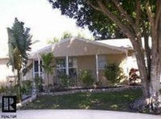 8421 82nd St, Largo, FL 33777