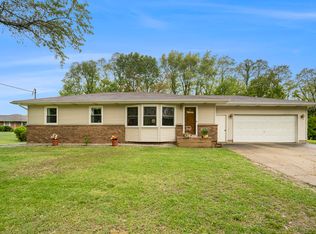 3042 Grandview Dr, Allegan, MI 49010