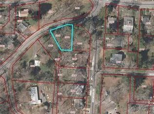 25 Caledonia Rd, Asheville, NC 28803