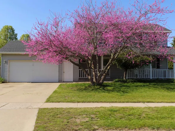 1205 Buckingham Pl, Mount Pleasant, MI 48858