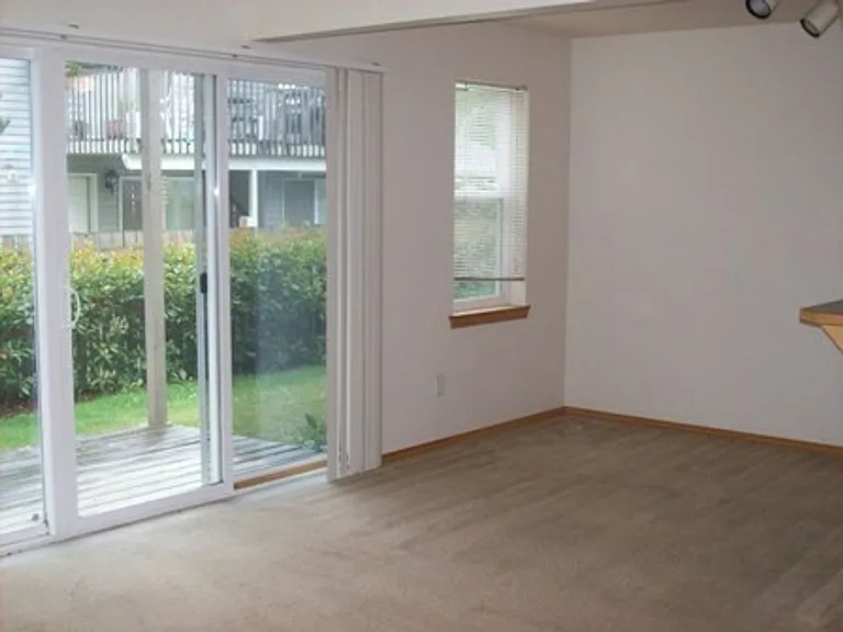 1504 Alabama St — Photo 6