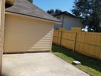 3rd image of 3810 Nicole Dr