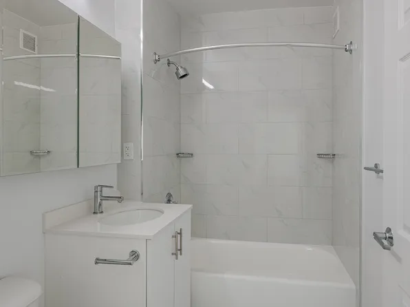 31 River Court image 24 of 24