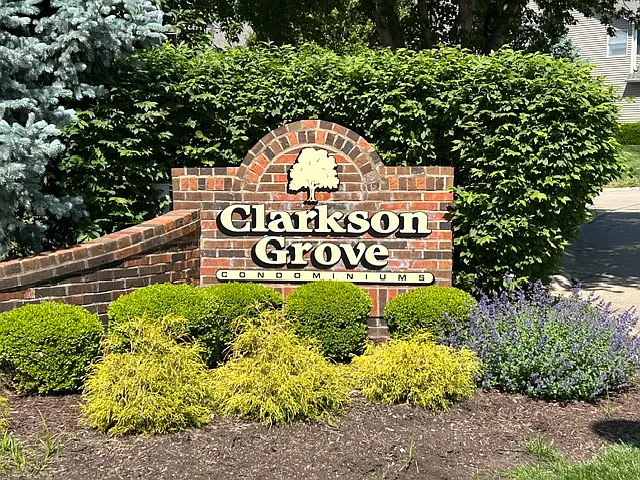 16252 Lea Oak Ct