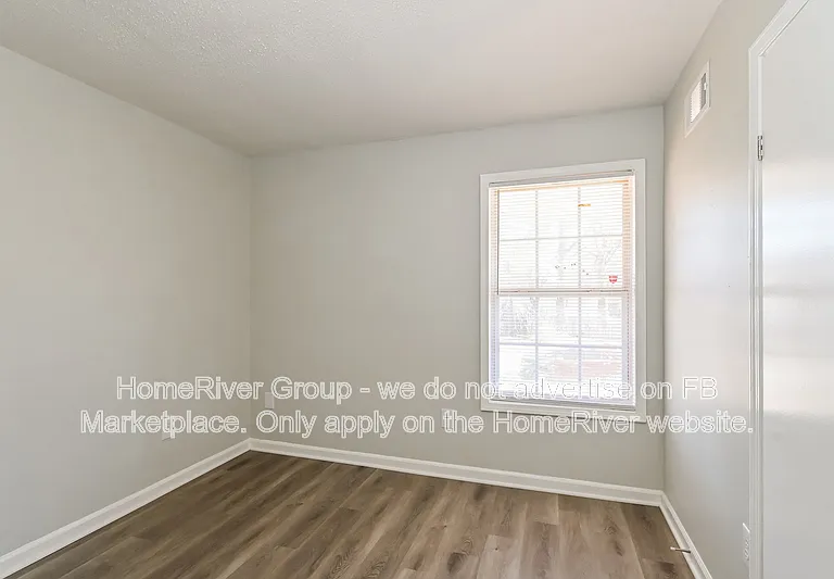 5035 Applewood Dr — Photo 11