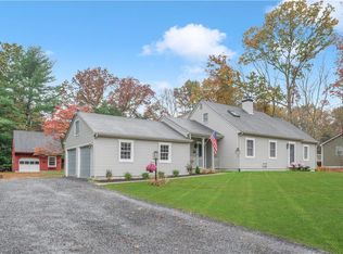 29 Waterman St, Killingly, CT 06239