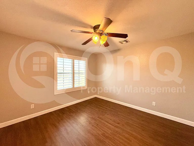 14581 W Banff Ln — Photo 18