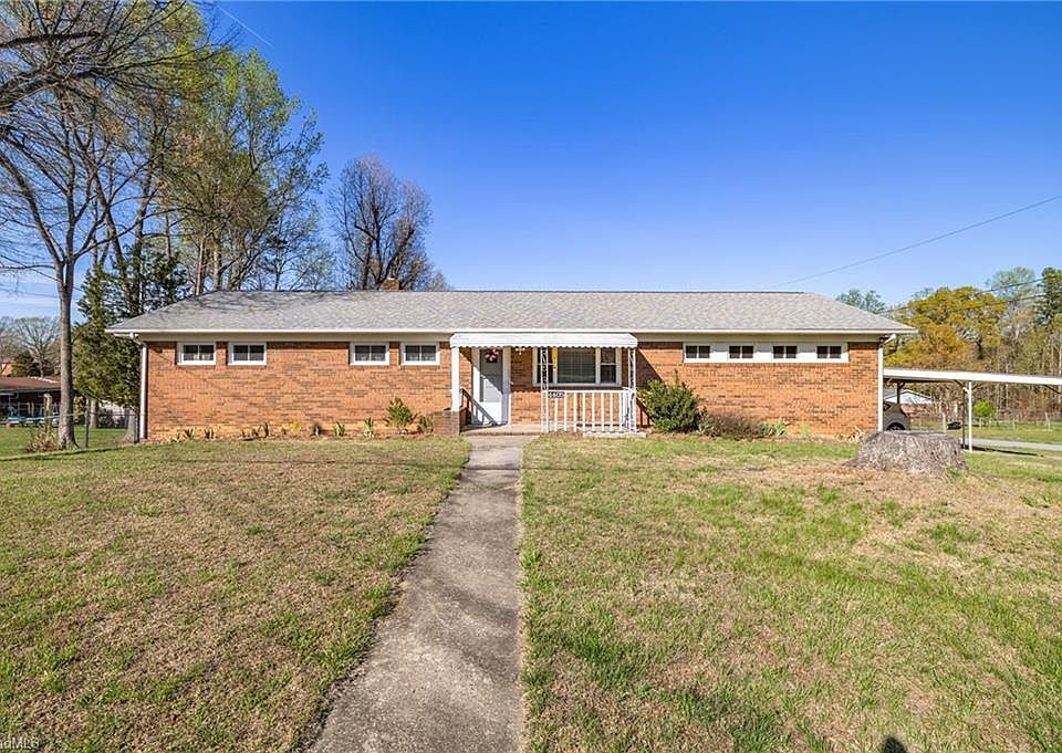 1st image of 4405 Knollwood Dr