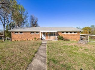 4405 Knollwood Dr, Archdale, NC 27263