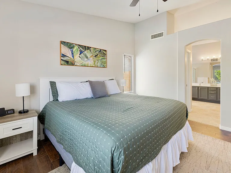 842 W Cooley Dr — Photo 15
