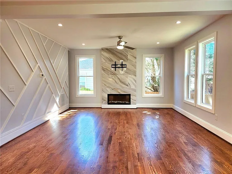 1112 Shepherds Ln — Photo 6