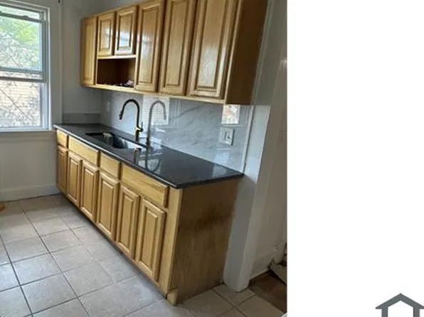 1652 Madison Ave Floor 3, Bridgeport, CT 06606