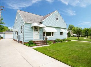 705 E 249th St, Euclid, OH 44123