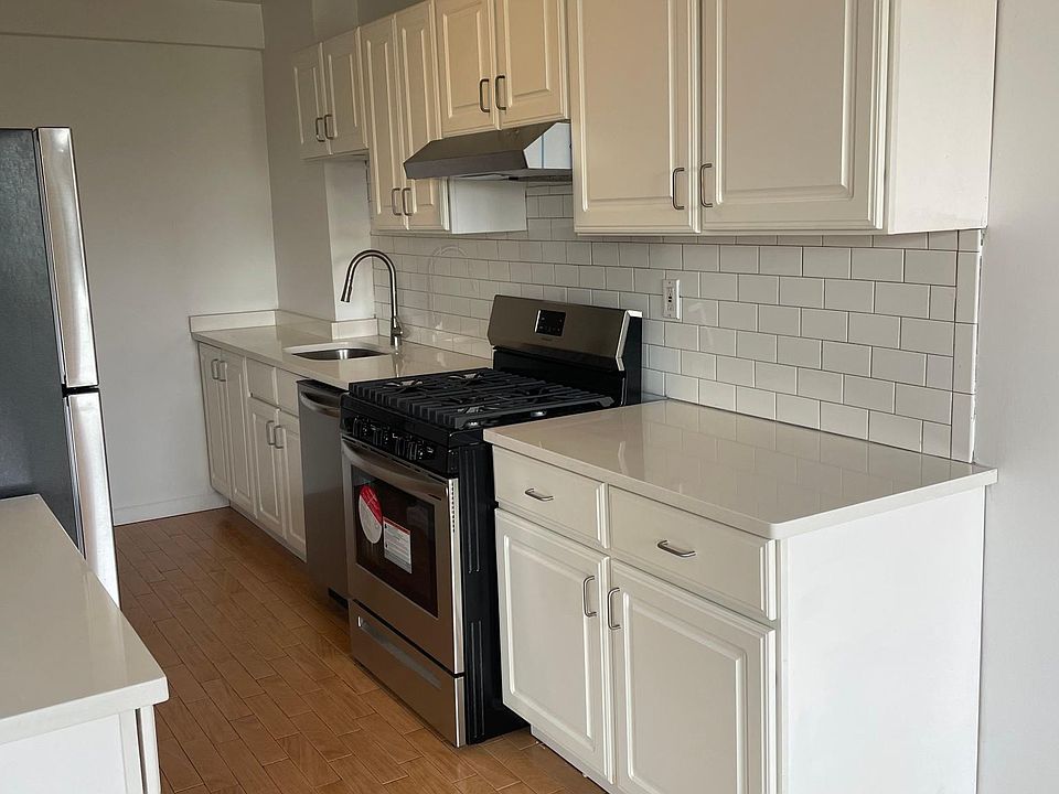 1st image of 47 Davis Ave APT 4
