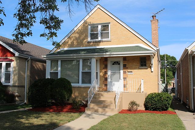 1st image of 5011 S Leclaire Ave