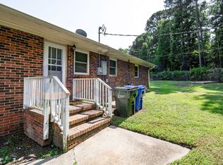9 Jamaica Pl, Durham, NC 27713