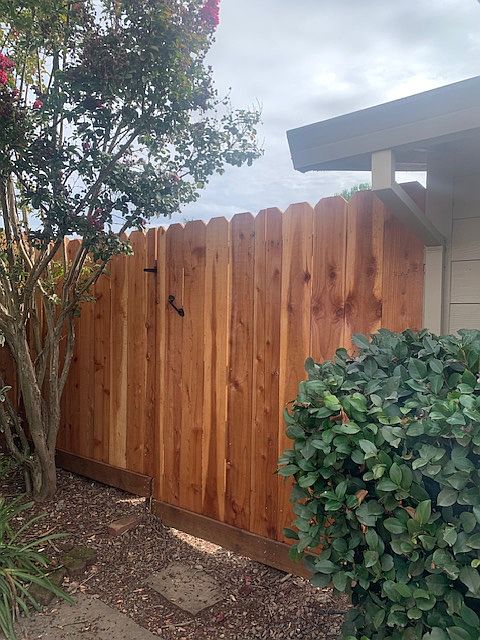 Unit 3 Backyard Yard Gate. Brand New
