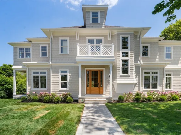 16 Foley Beach Rd, Hingham, MA 02043
