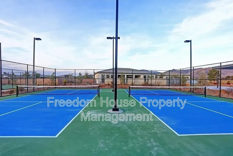 4882 E Beacon Ridge Dr — Photo 12