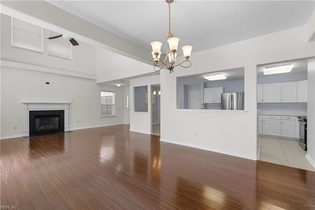 3 bed, 1688 sqft, $2,650 — Photo 4