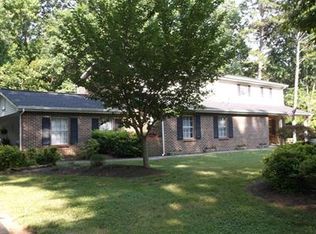 709 Sherwood Dr, Harriman, TN 37748
