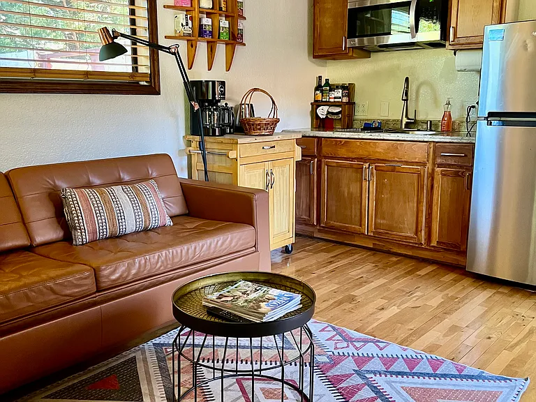 50 Meadow Lark Ln — Photo 2