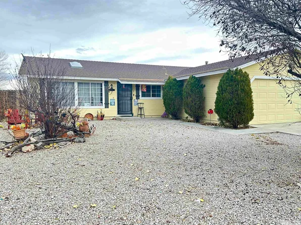 251 Gordon Ln, Dayton, NV 89403