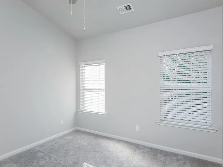 7 Madaline Ln — Photo 11