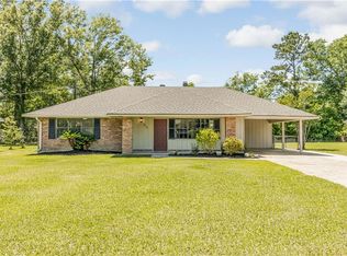 42143 Cottonwood Dr, Hammond, LA 70403